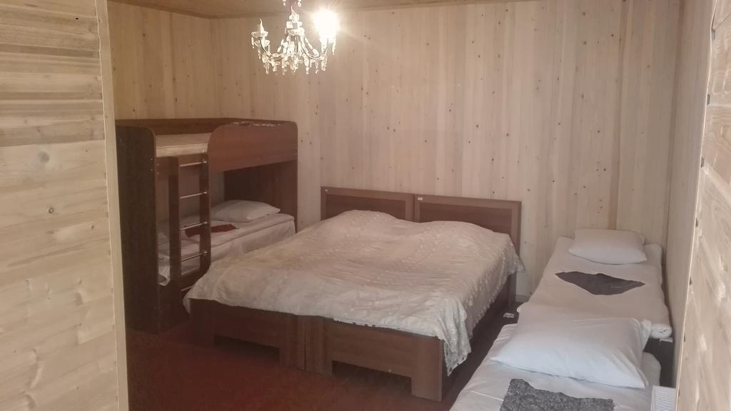 Guest House Sabauri Kazbegi Exterior foto